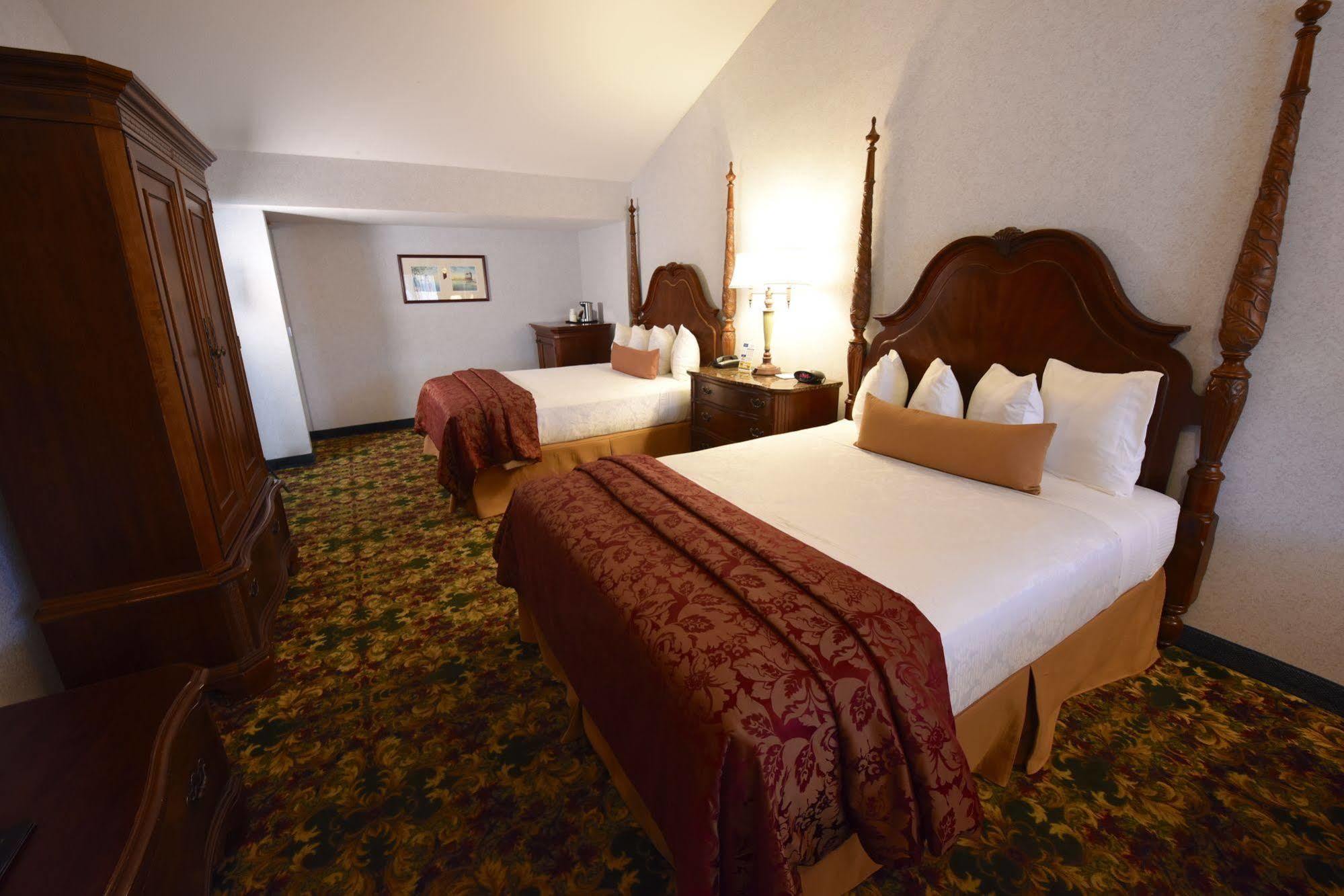 Best Western Plus Dockside Waterfront Inn Mackinaw City Kültér fotó